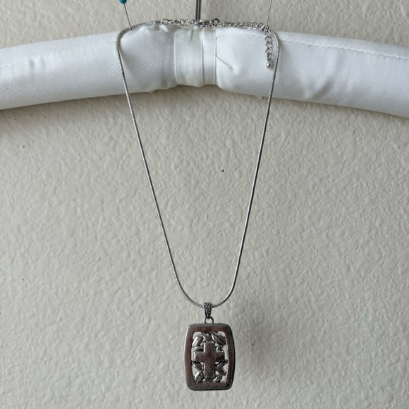 Cross Pendant Necklace Silver Gold Snake Chain Lobster Clasp Inspirational - Picture 4 of 6